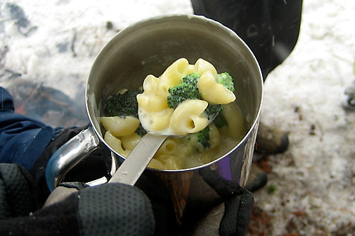 Creamy Macaroni and Cheese with broccoli